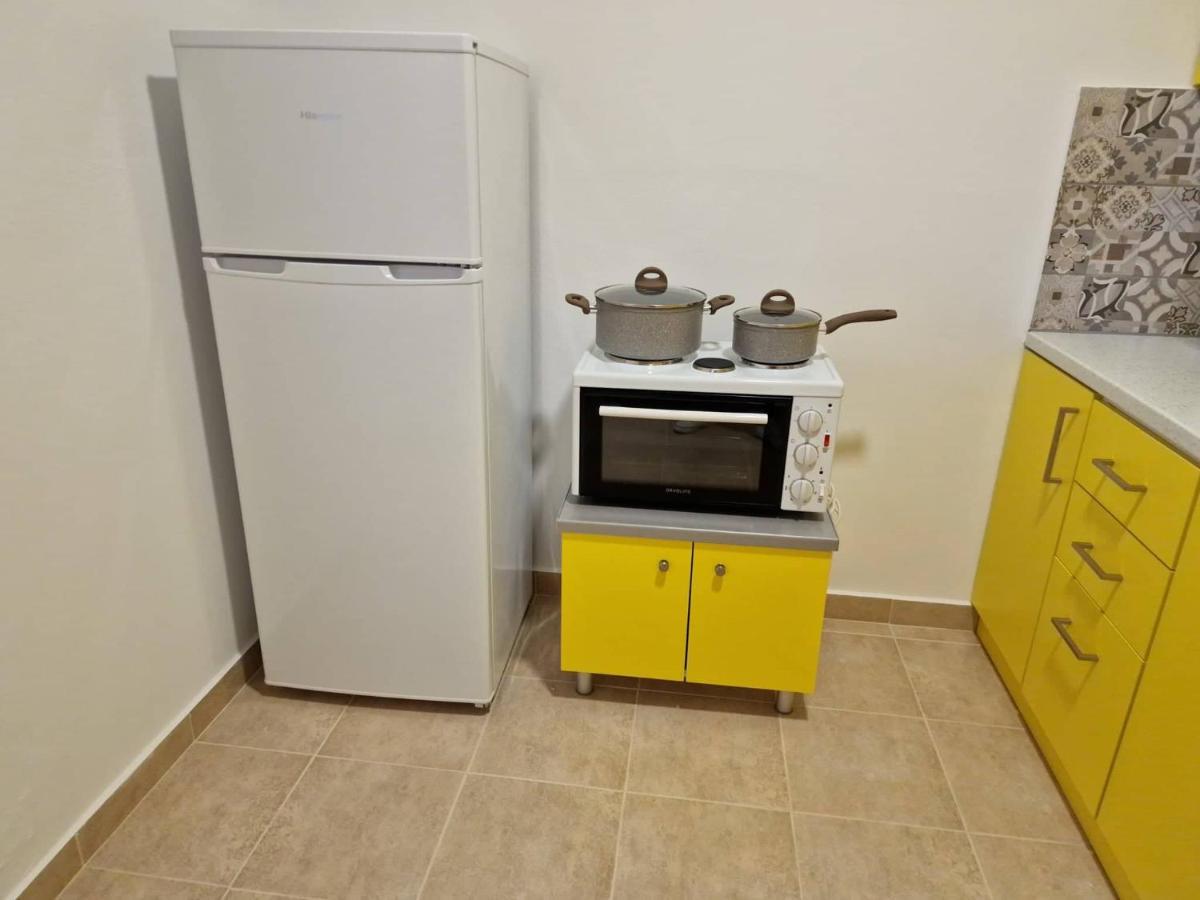 Solymar Prive Apartment Archangelos  Bagian luar foto
