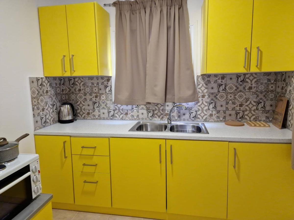Solymar Prive Apartment Archangelos  Bagian luar foto