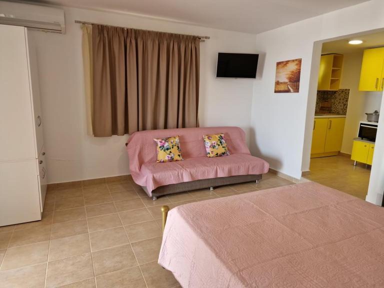 Solymar Prive Apartment Archangelos  Bagian luar foto