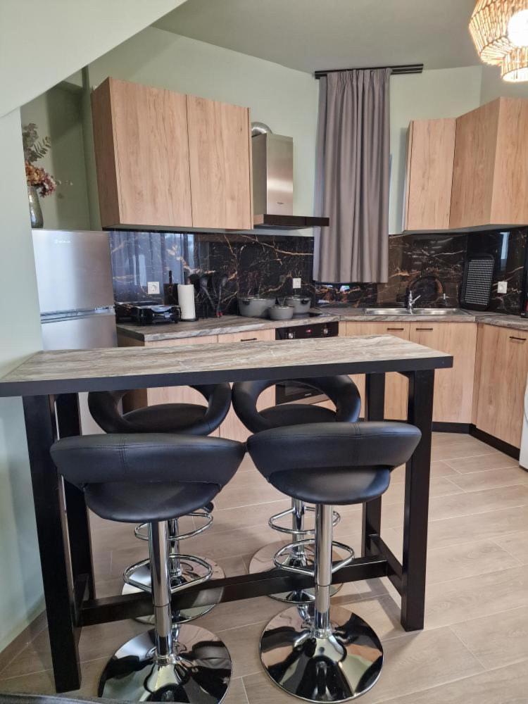 Solymar Prive Apartment Archangelos  Bagian luar foto