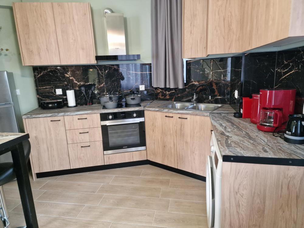 Solymar Prive Apartment Archangelos  Bagian luar foto